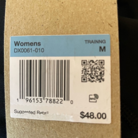 Set of 2 New Nike Dri-FIT Femme Crop Tank - Picture 2 of 3